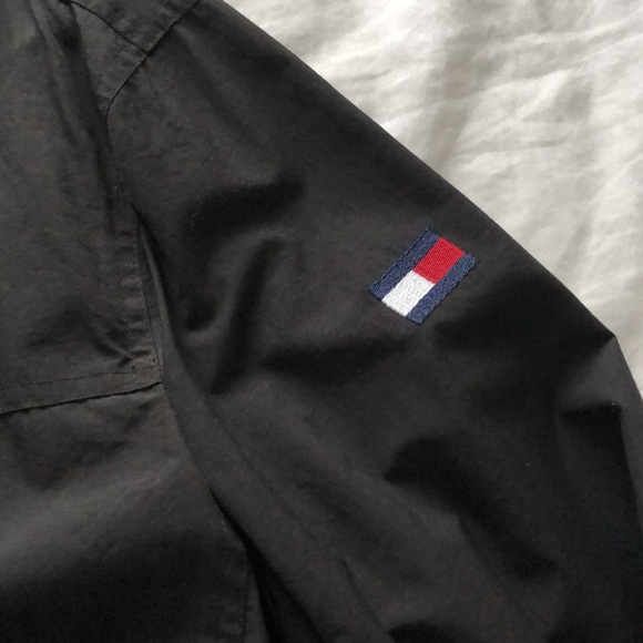 Tommy Hilfiger rain jacket - Picture 3 of 6